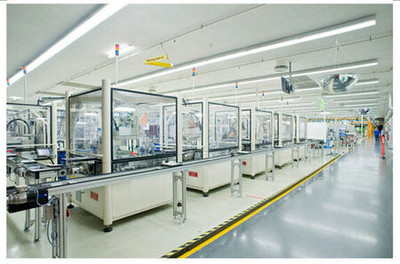 AGV機(jī)器人協(xié)同運(yùn)行與計(jì)算機(jī)技術(shù)開(kāi)發(fā) 移動(dòng)智能裝備新紀(jì)元的開(kāi)啟